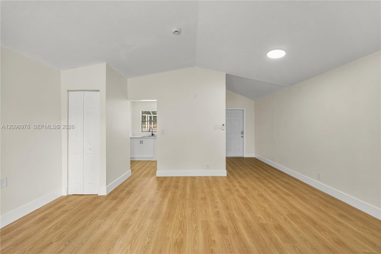 417 SW 1st Ave , Boynton Beach, FL 33435 Photo