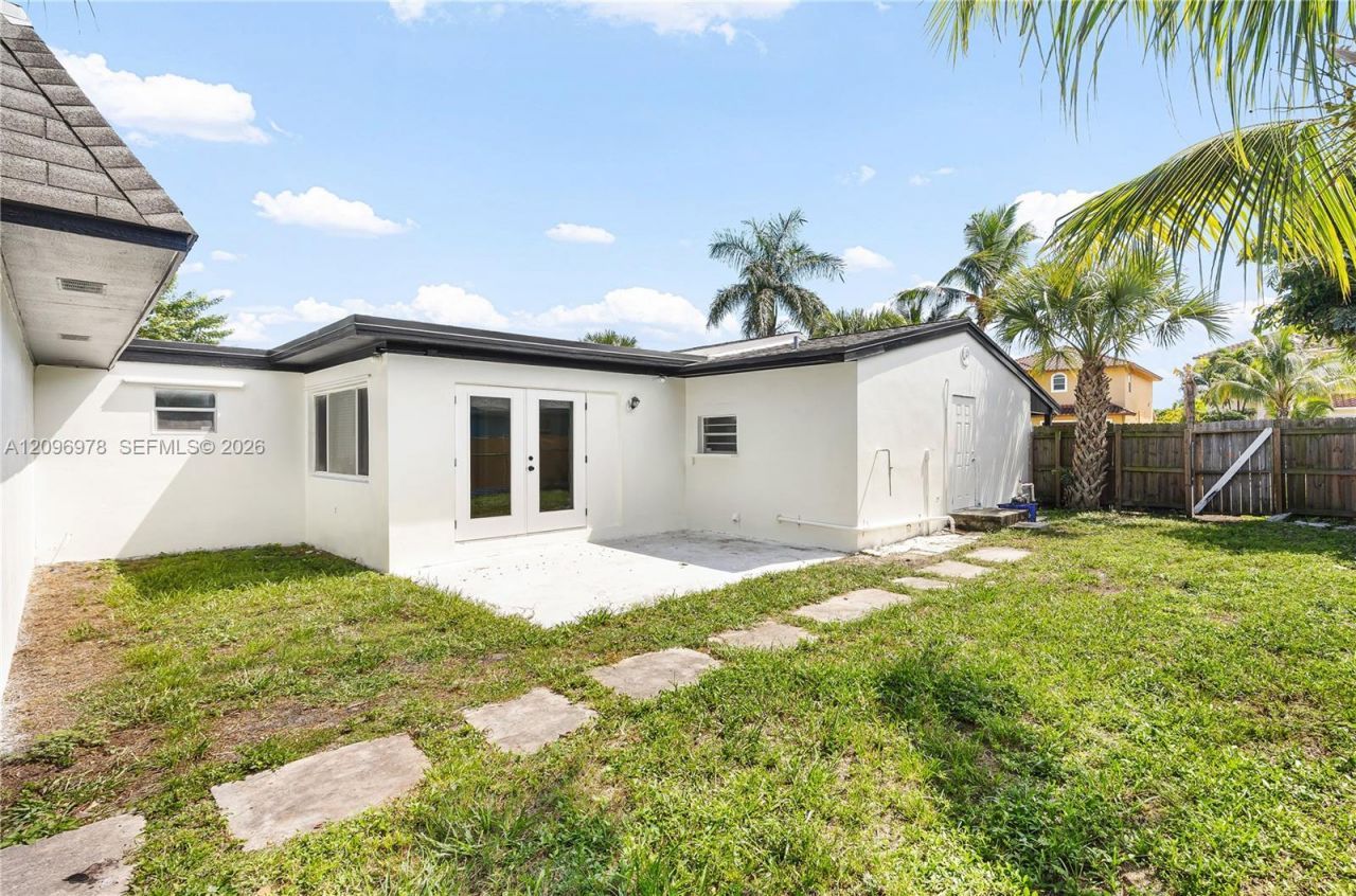 417 SW 1st Ave , Boynton Beach, FL 33435 Photo