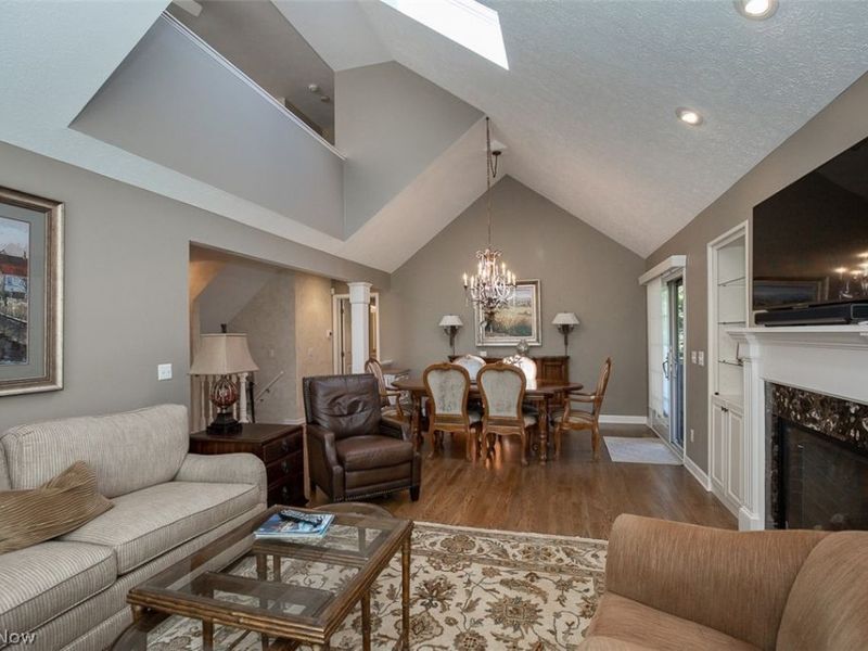 878 Hampton Court, Sagamore Hills, OH 44067 Photo 13