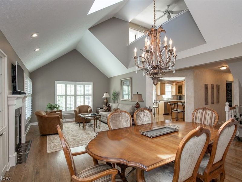 878 Hampton Court, Sagamore Hills, OH 44067 Photo 15