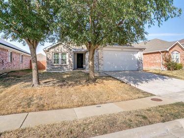 5714 Firethorn Drive, Dallas, TX 75249