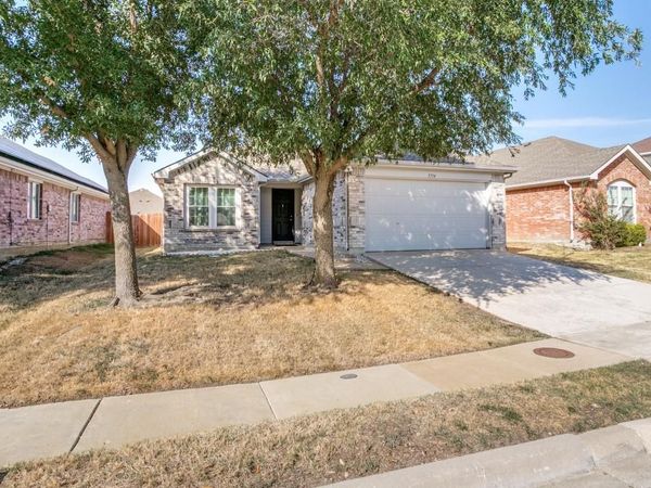 5714 Firethorn Drive , Dallas, TX 75249