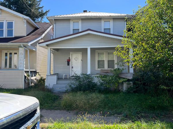 42 N 3rd Street , Martins Ferry, OH 43935