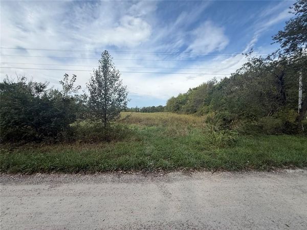 TBD S Deer Run Road, Peculiar, MO 64078