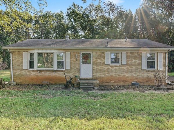 128 School House Rd , Gracey, KY 42232