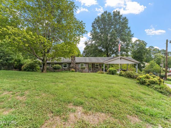 1629 Piney Point Rd , Spring City, TN 37381