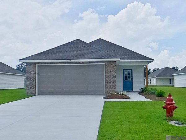 13963 Barrington Ave, Denham Springs, LA 70726