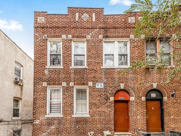 1035 Elder Avenue , Bronx, NY 10472