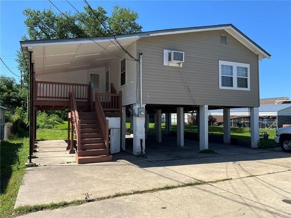 5135 TAPP Street , Lafitte, LA 70067
