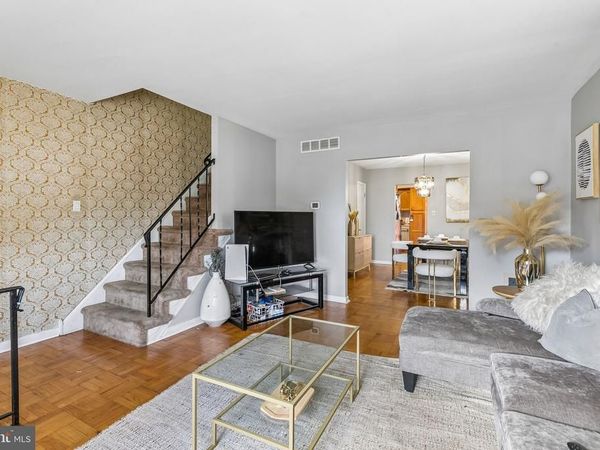 852 SCHOOL LANE , FOLCROFT, PA 19032