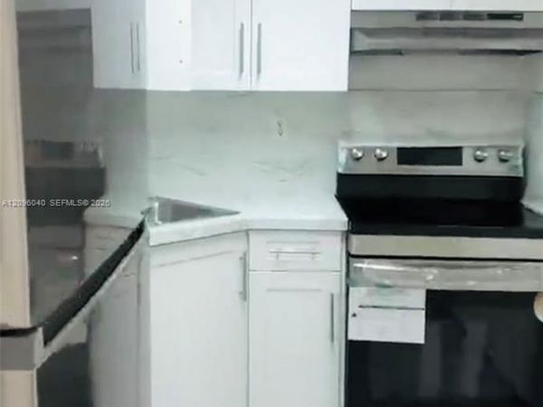 606 W 81st St , Unit 407, Hialeah, FL 33014