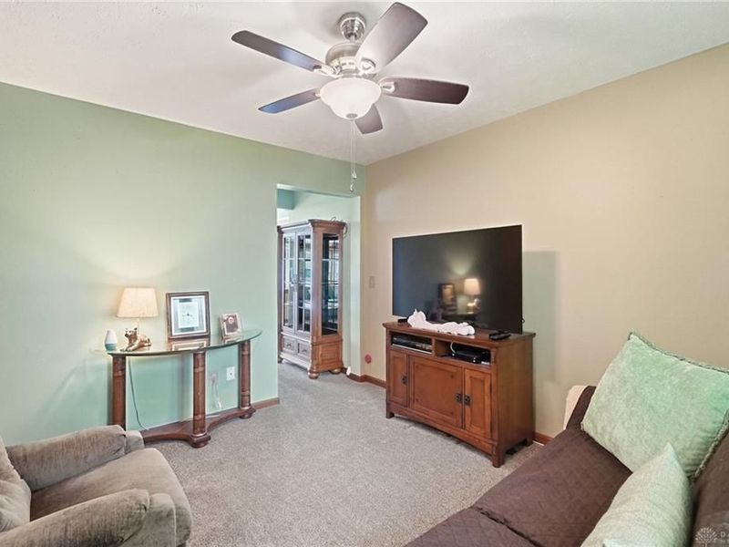 3366 Sea Turtle Drive, Butler Township, OH 45414 Photo 6