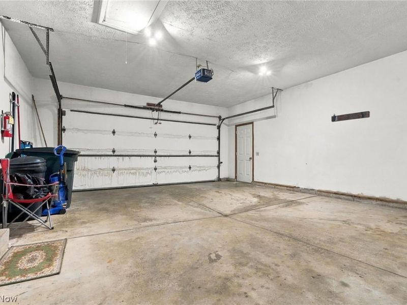 1144 Royce Street NW, Uniontown, OH 44685 Photo 19