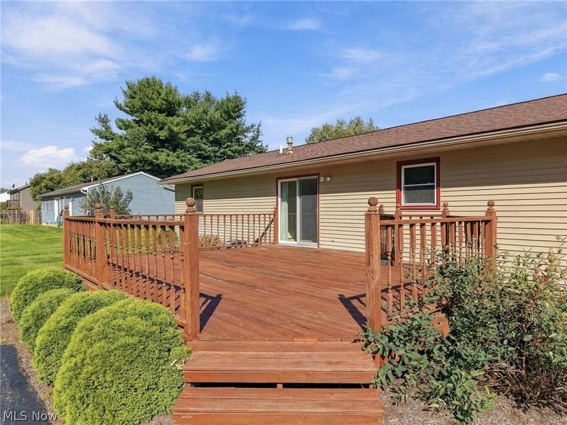 1144 Royce Street NW, Uniontown, OH 44685 Photo 22