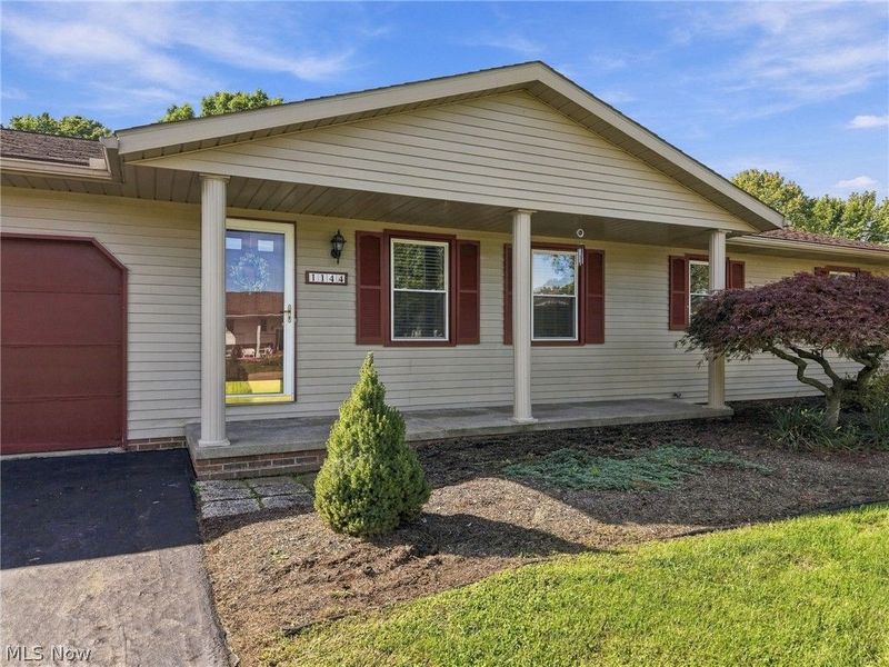 1144 Royce Street NW, Uniontown, OH 44685 Photo 3