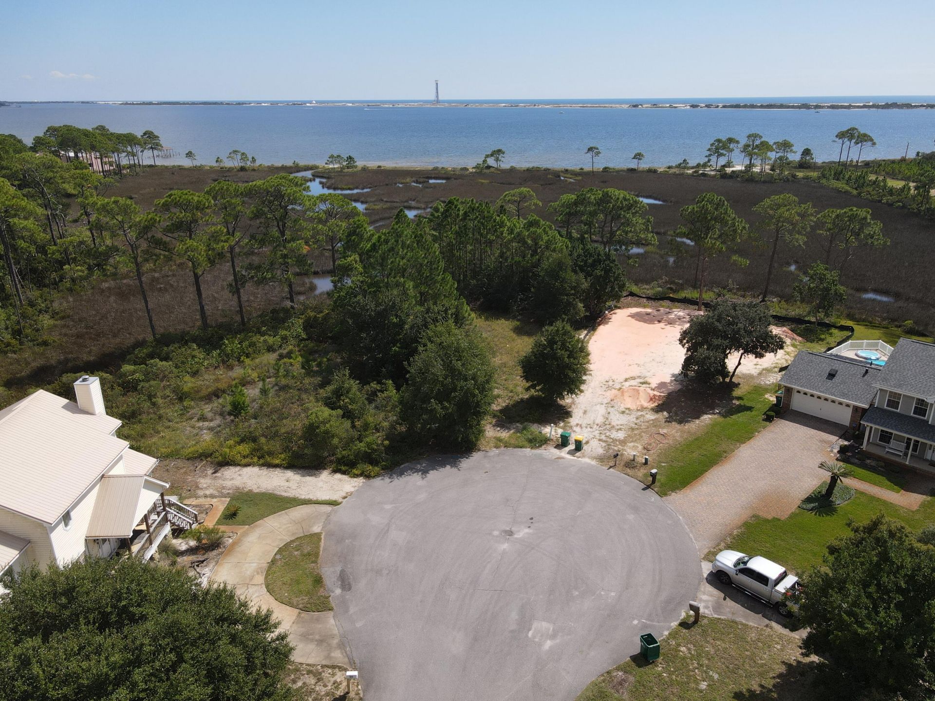413 Emerald Court, Mary Esther, FL 32569 Main Photo