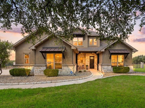 313 Escondido DR , Georgetown, TX 78633