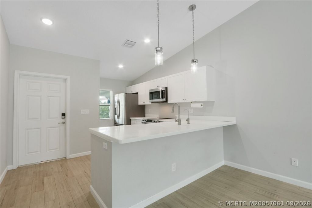 5179 SE Jack Avenue, Stuart, FL 34997 Photo