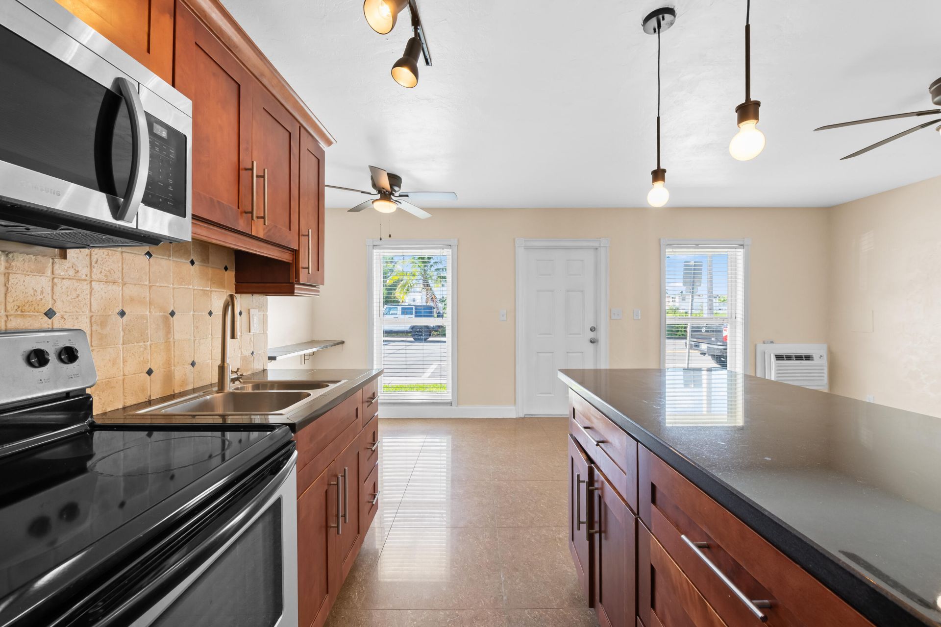4300 N Ocean Drive, Unit 1-3, Lauderdale by the Sea, FL 33308 Photo