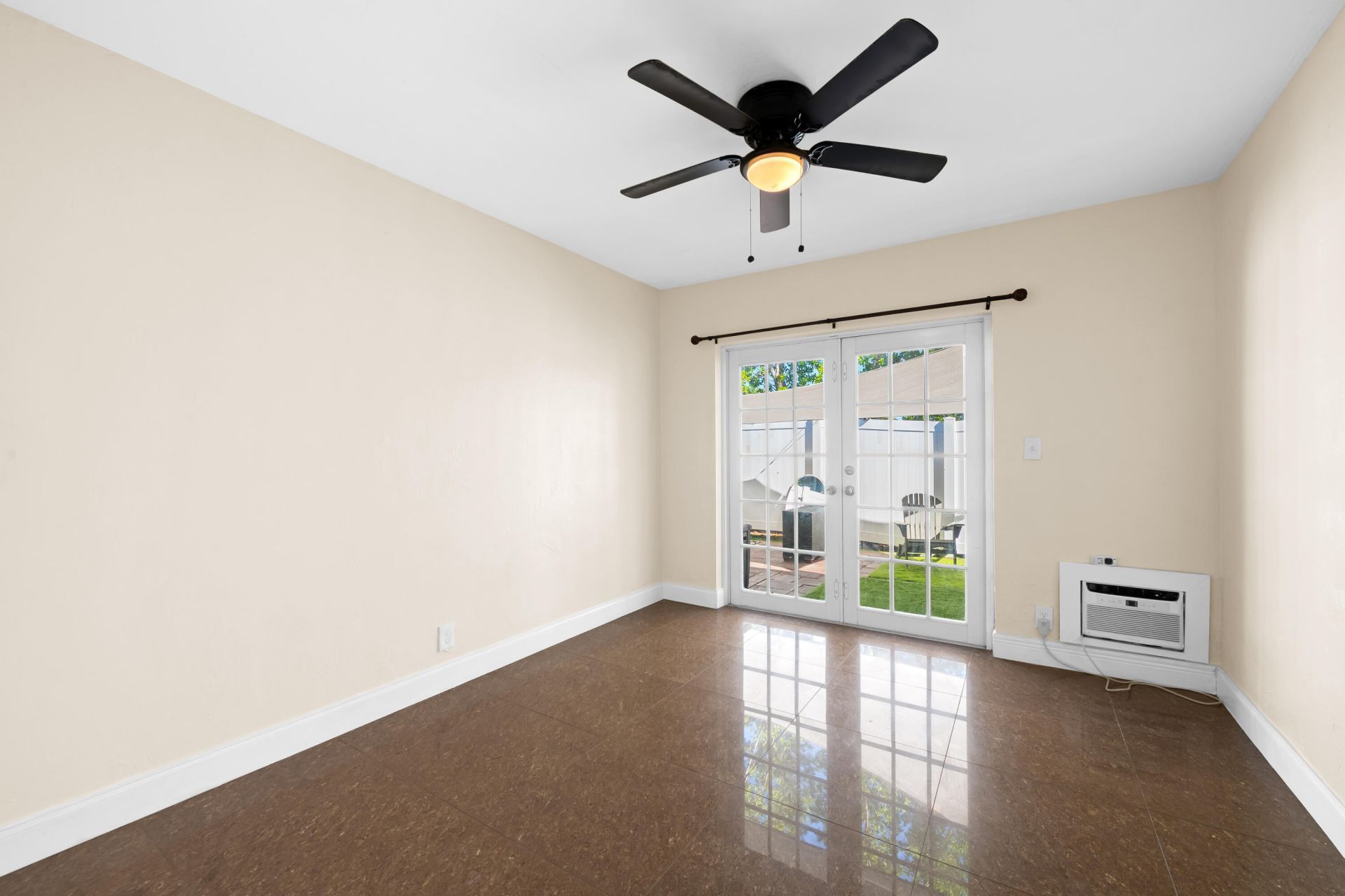 4300 N Ocean Drive, Unit 1-3, Lauderdale by the Sea, FL 33308 Photo