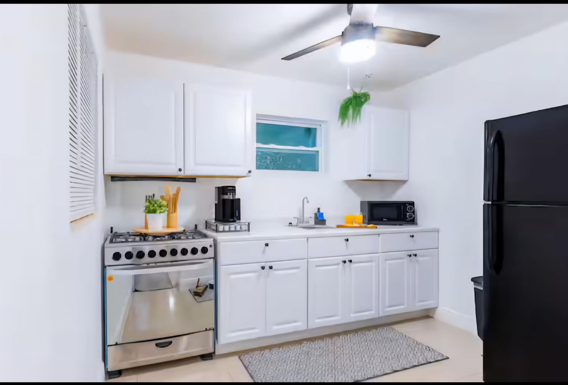 928 Flamingo Drive, West Palm Beach, FL 33401 Photo