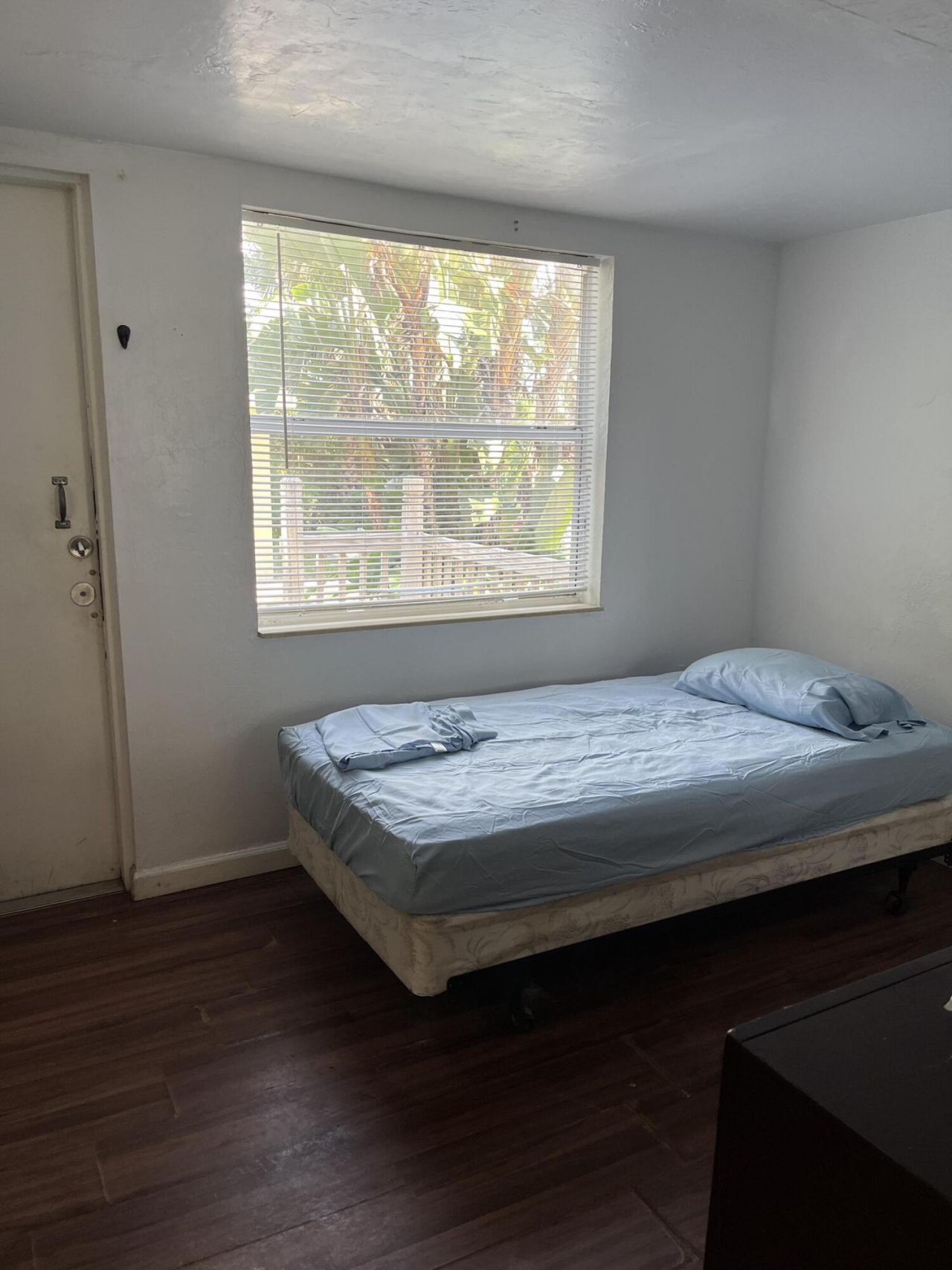 815 Briggs Street, West Palm Beach, FL 33405 Photo