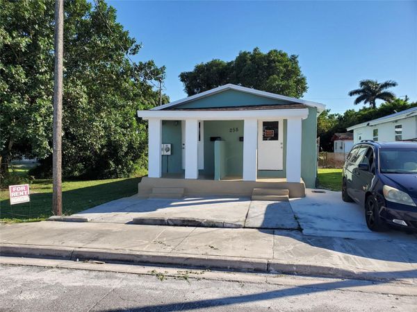 258 Adams Place, Unit 2, Pahokee, FL 33476