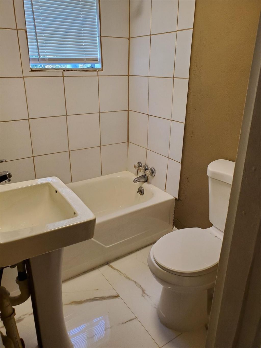258 Adams Place, Unit 2, Pahokee, FL 33476 Photo