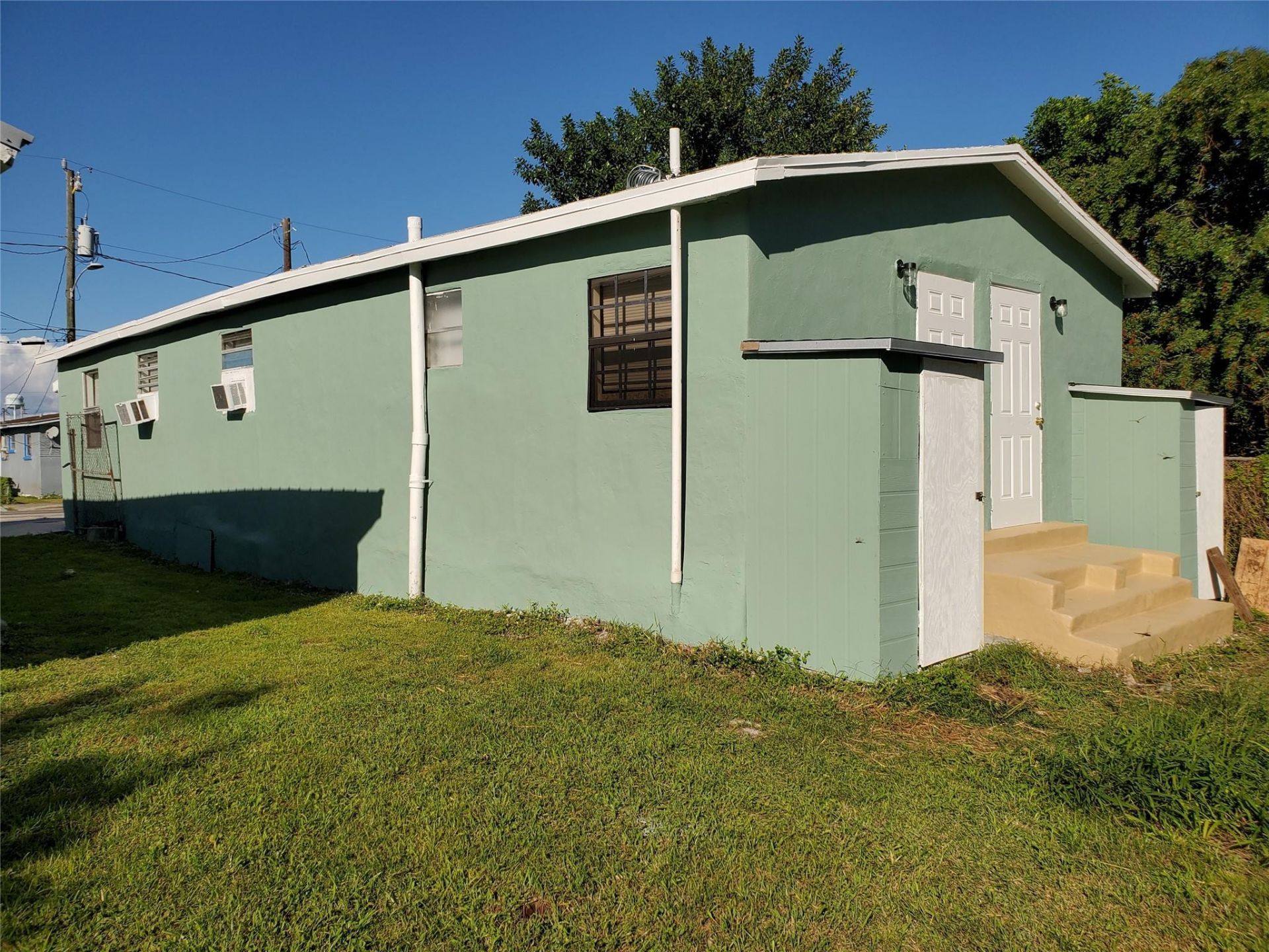 258 Adams Place, Unit 2, Pahokee, FL 33476 Photo