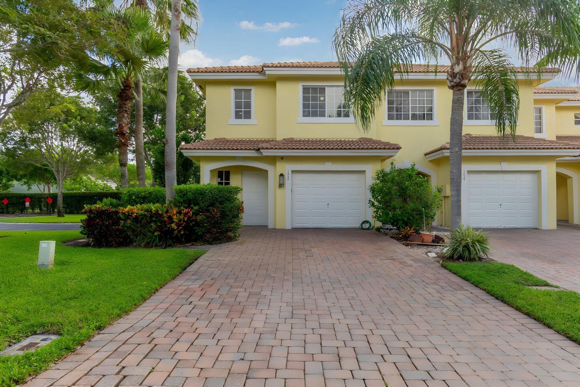 1035 Imperial Lake Road, Lake Belvedere Estates, FL 33413 Main Photo