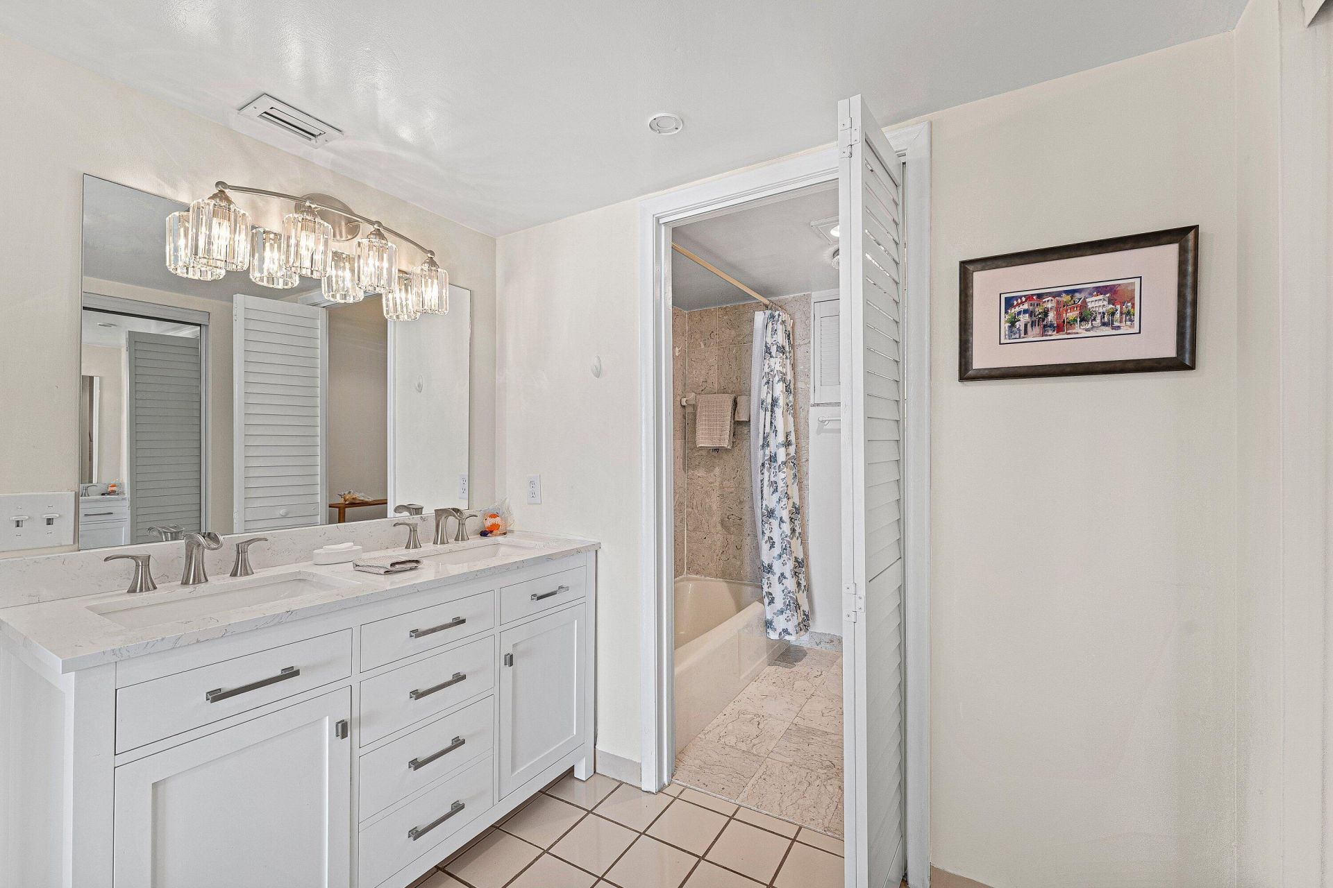 3951 N Ocean Boulevard, Unit 302, Delray Beach, FL 33483 Photo