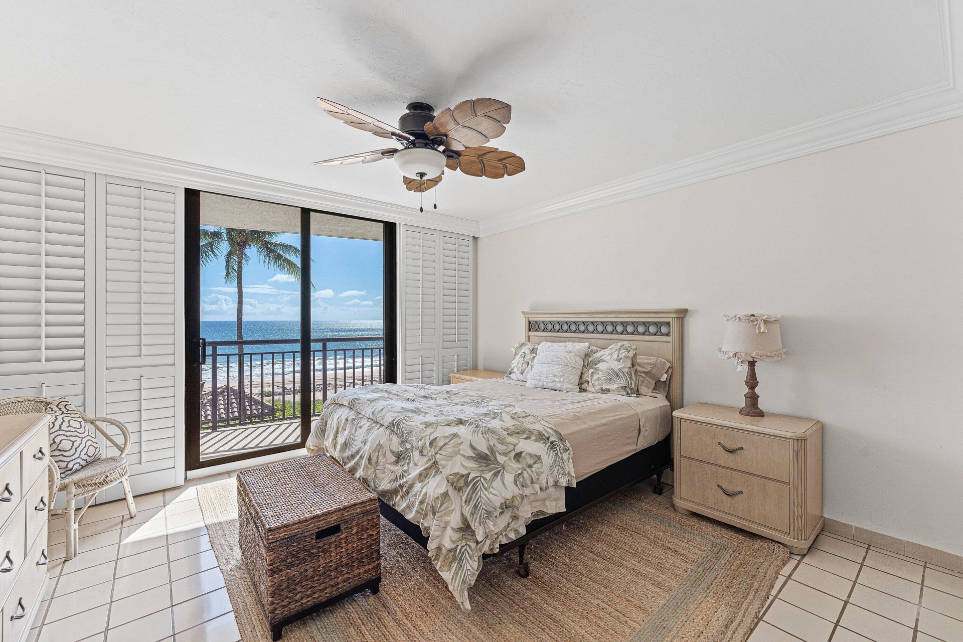 3951 N Ocean Boulevard, Unit 302, Delray Beach, FL 33483 Photo