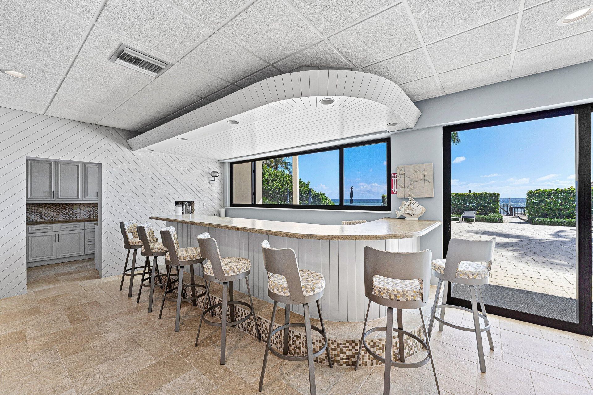 3951 N Ocean Boulevard, Unit 302, Delray Beach, FL 33483 Photo