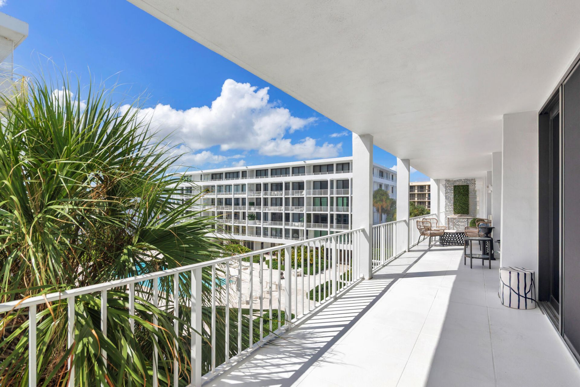 2784 S Ocean Boulevard, Unit 301E, Palm Beach, FL 33480 Photo