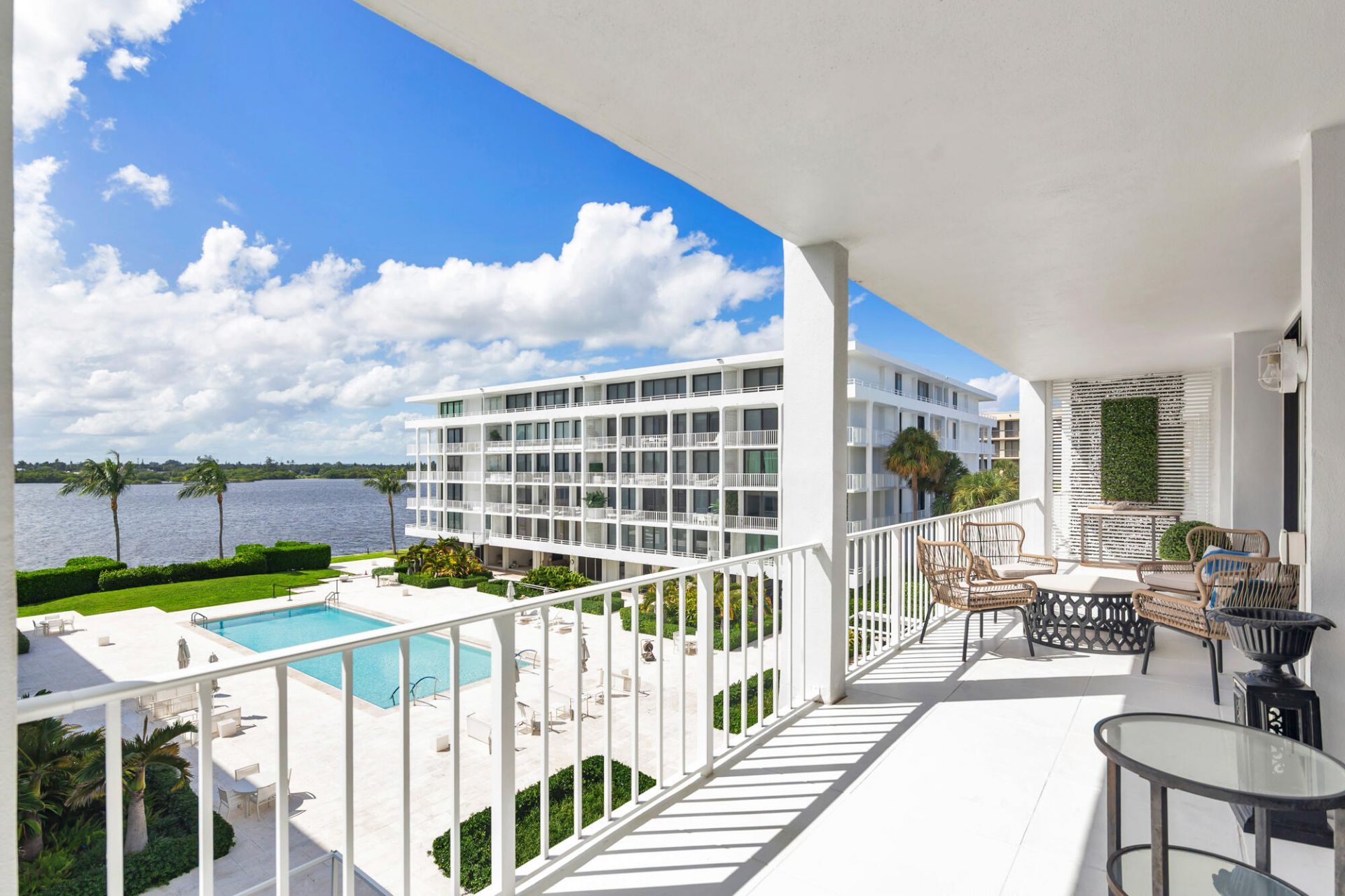 2784 S Ocean Boulevard, Unit 301E, Palm Beach, FL 33480 Photo