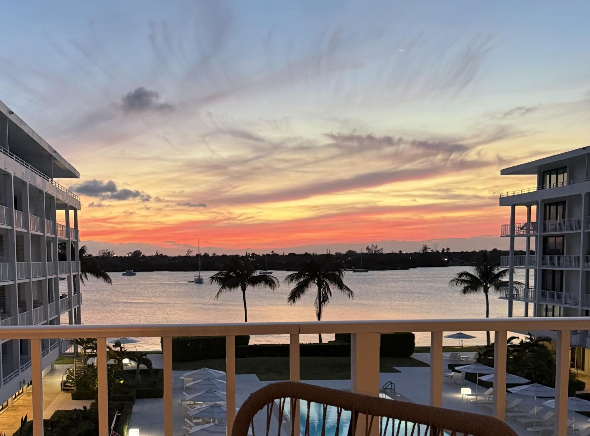 2784 S Ocean Boulevard, Unit 301E, Palm Beach, FL 33480 Photo