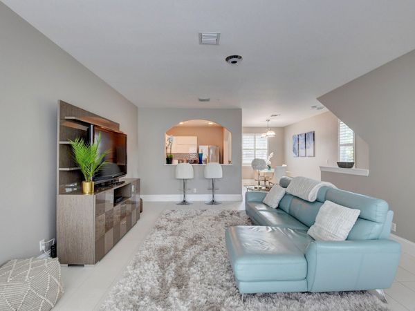 71 NW 4th Avenue, Delray Beach, FL 33444