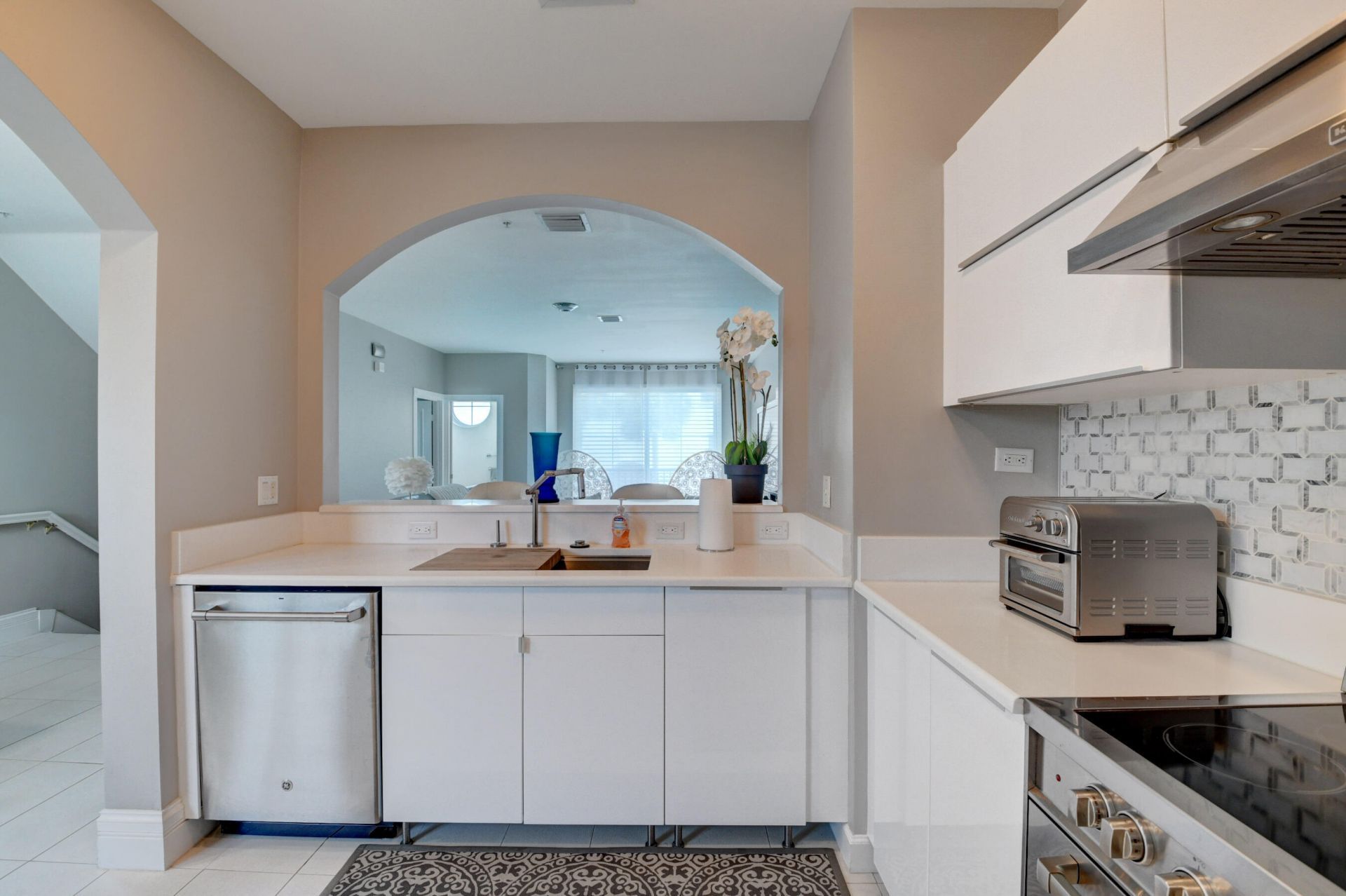 71 NW 4th Avenue, Delray Beach, FL 33444 Photo