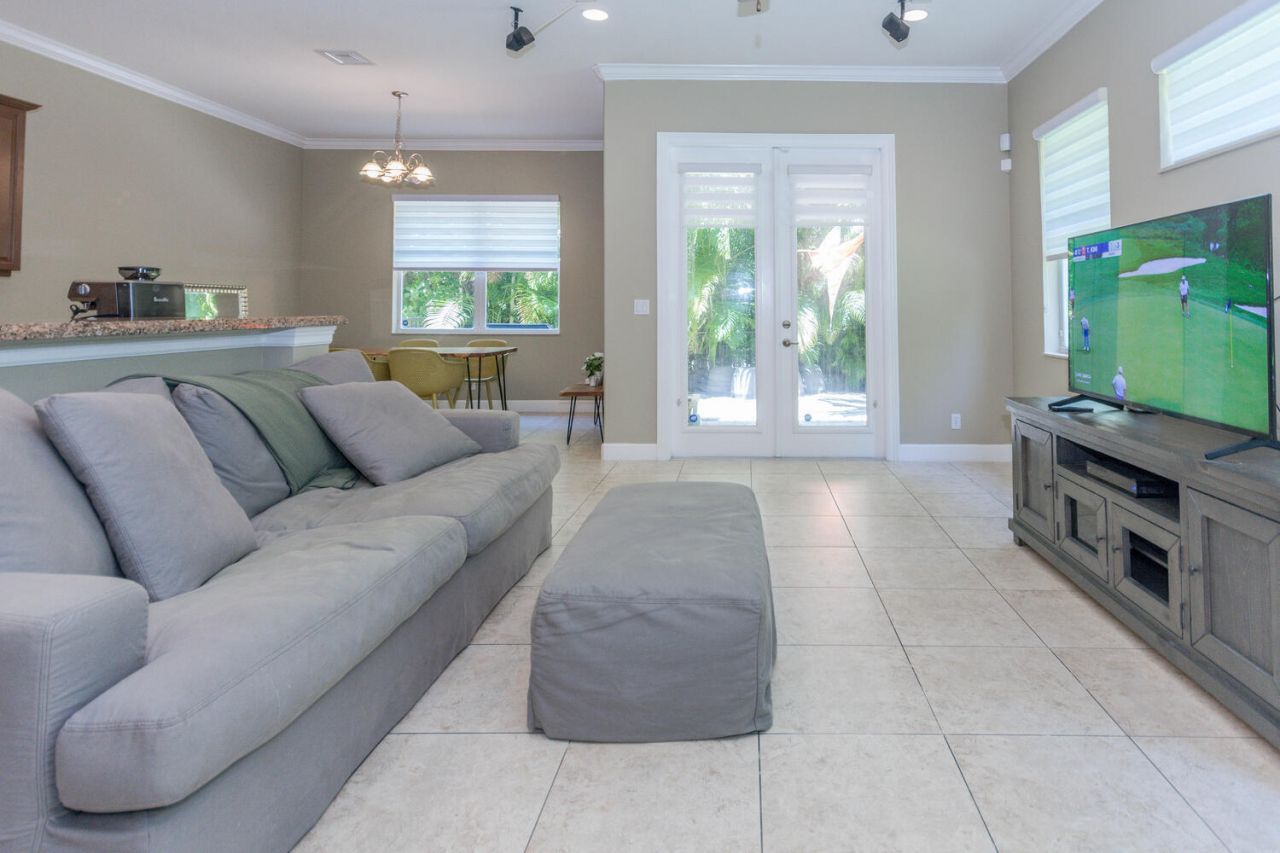 4655 Cadiz Circle, Palm Beach Gardens, FL 33418 Photo