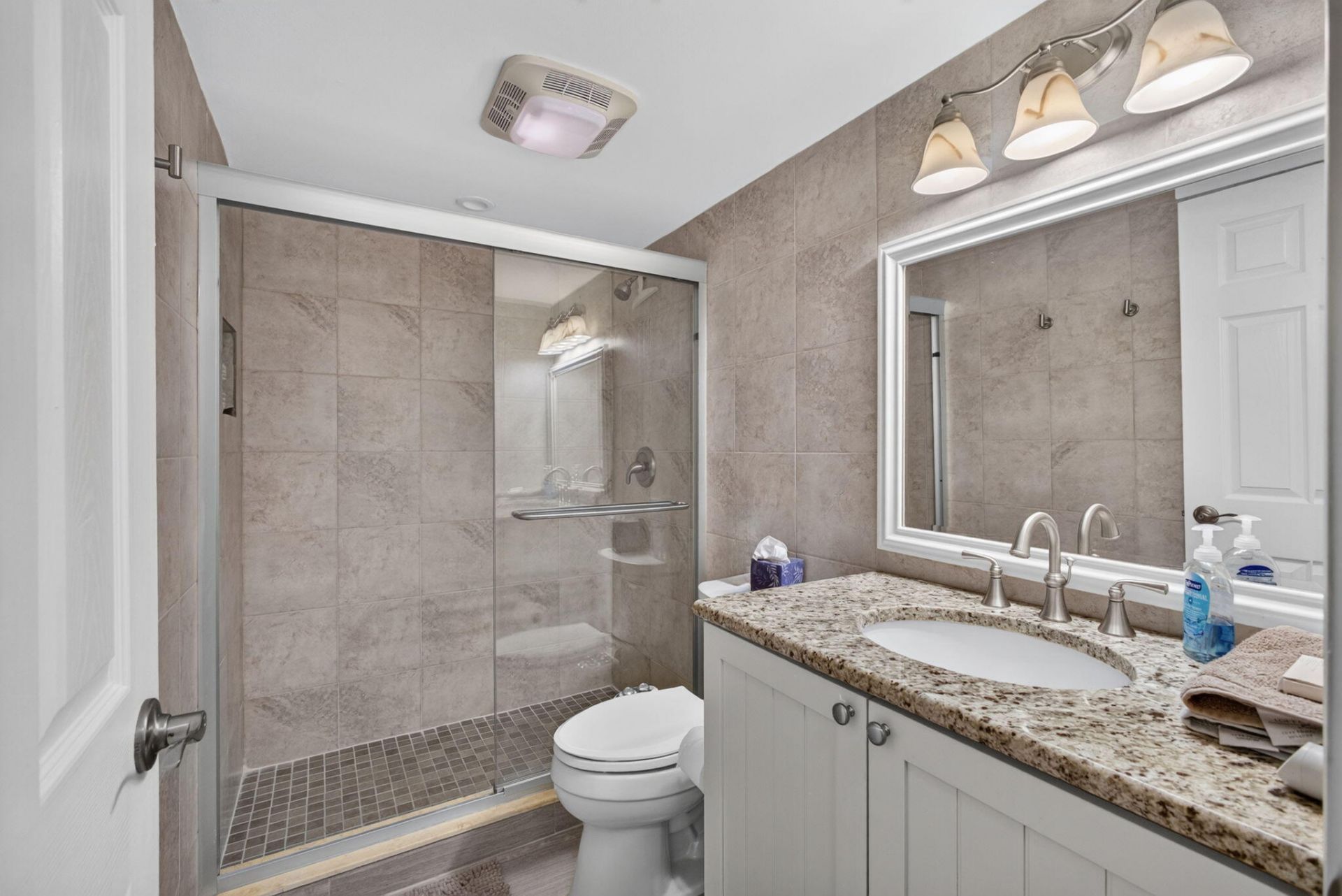 420 Celestial Way, Unit 403, Juno Beach, FL 33408 Photo