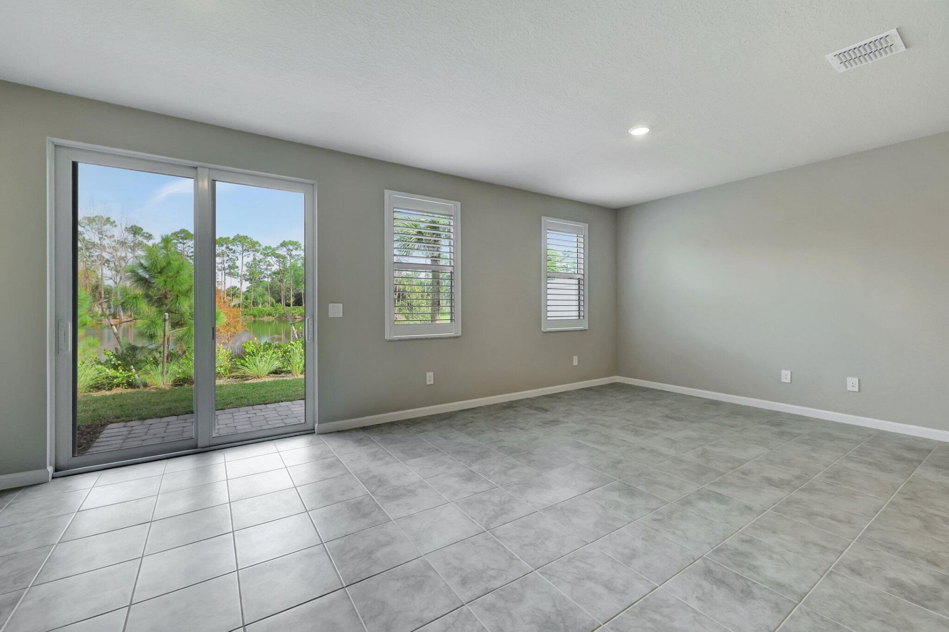5764 SE Edgewater Circle, Stuart, FL 34997 Photo
