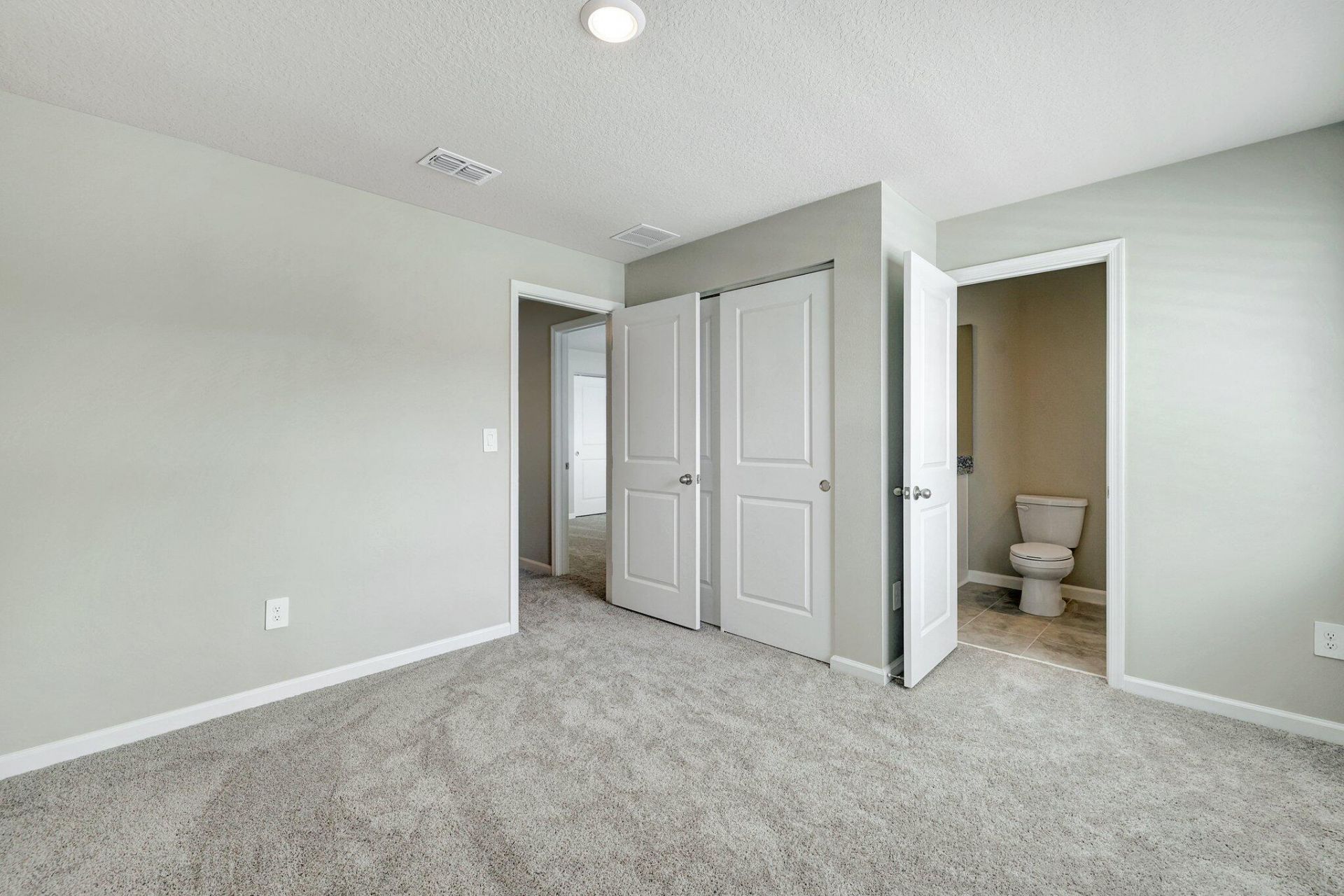 5764 SE Edgewater Circle, Stuart, FL 34997 Photo