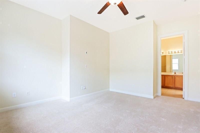 880 Millbrae Court, Unit 1, West Palm Beach, FL 33401 Photo