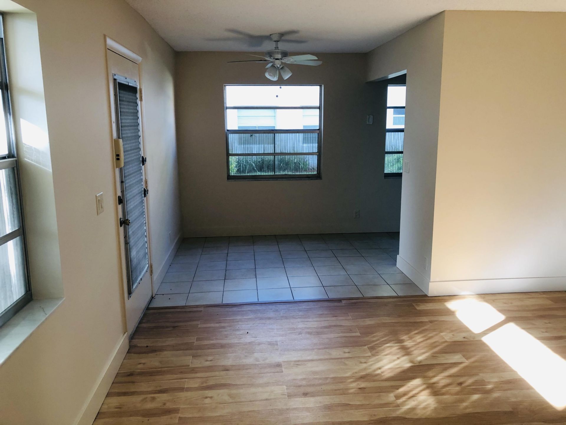 437 Burgundy J N, Unit 437, Delray Beach, FL 33484 Photo