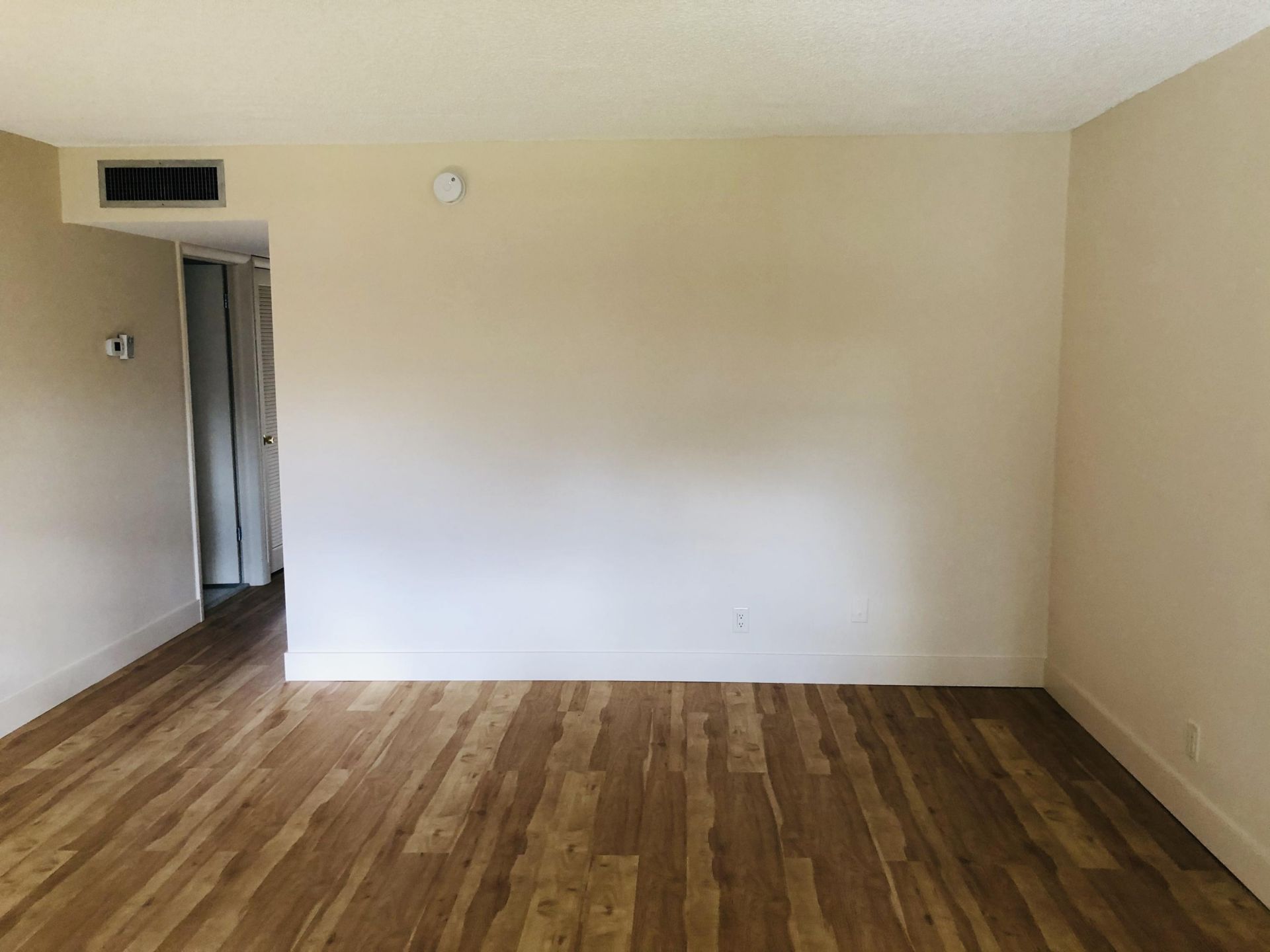 437 Burgundy J N, Unit 437, Delray Beach, FL 33484 Photo