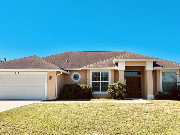 218 SW RIDGECREST Drive, Port St. Lucie, FL 34953