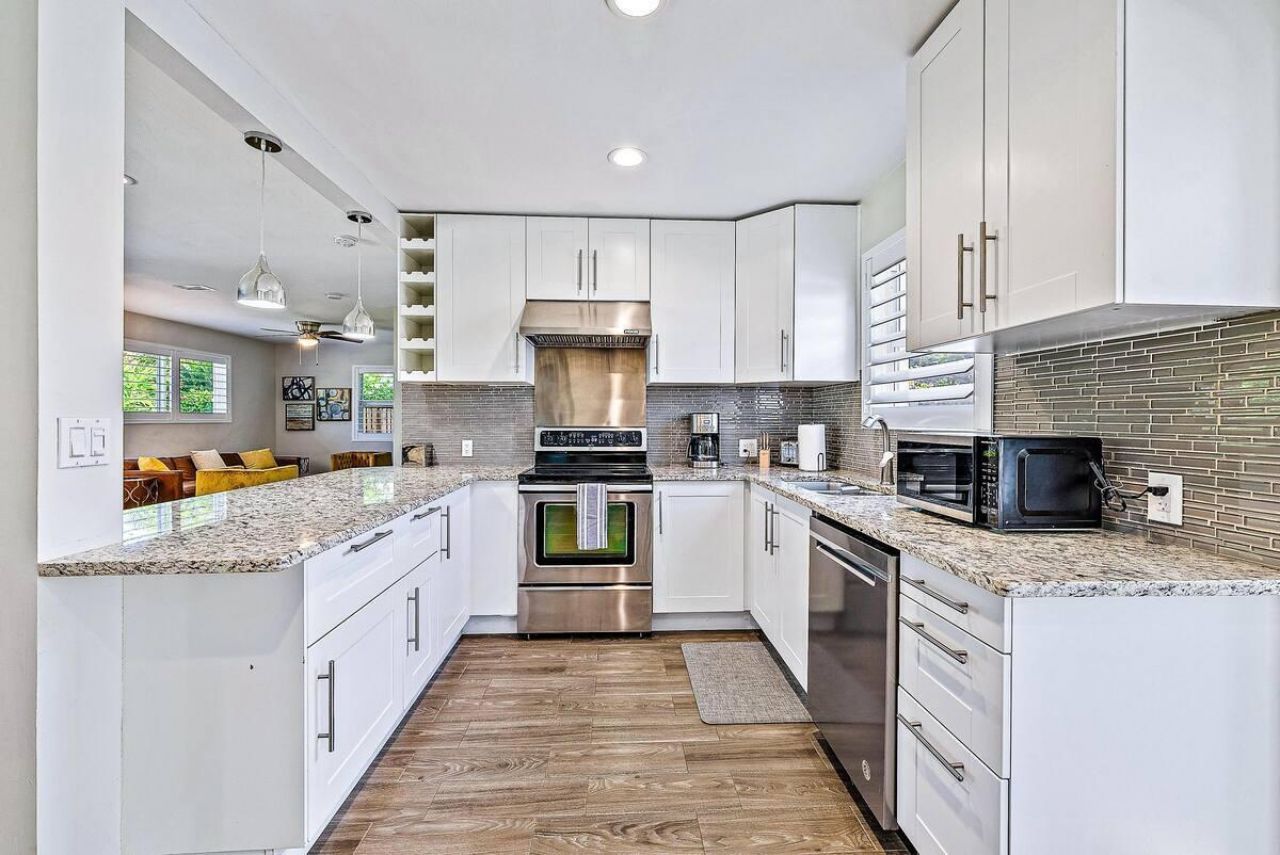 322 Maddock Street, West Palm Beach, FL 33405 Photo