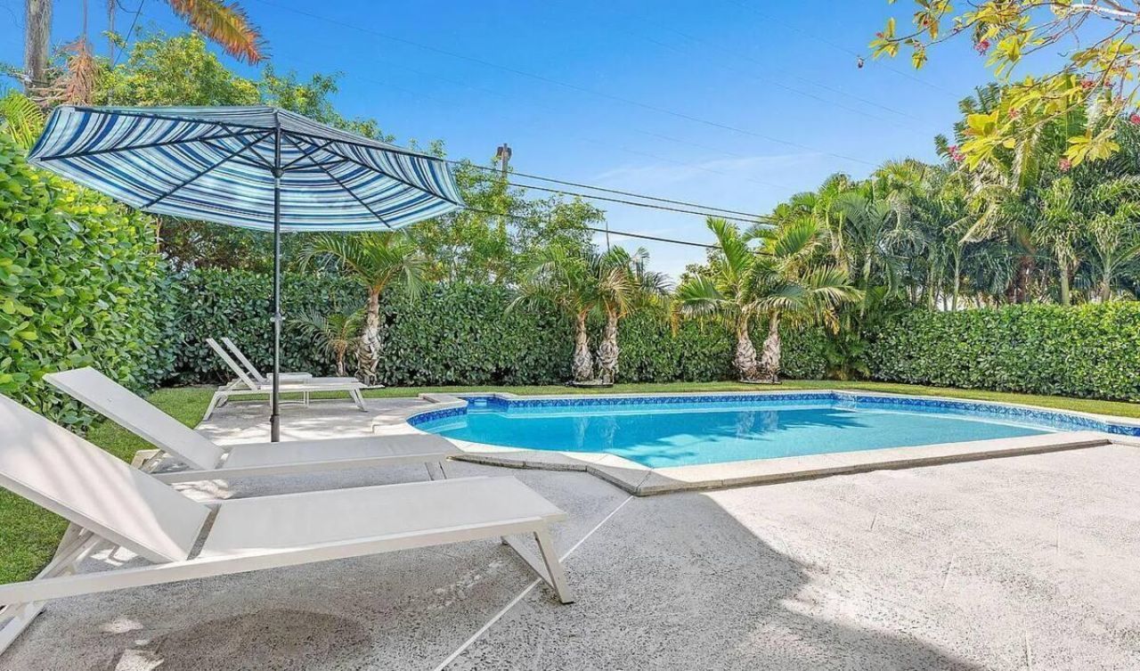 322 Maddock Street, West Palm Beach, FL 33405 Photo