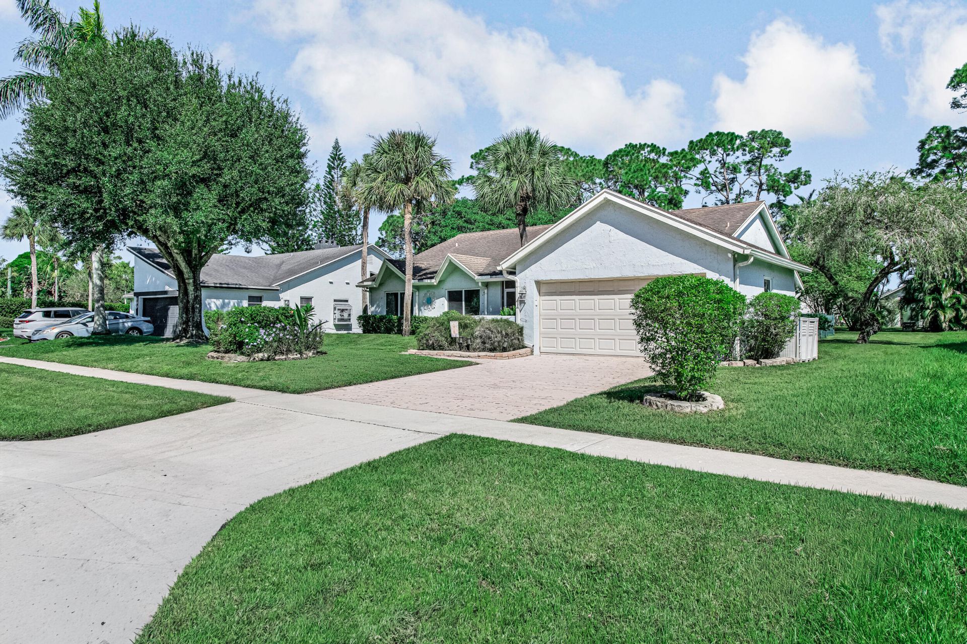 102 Sevilla Avenue, Royal Palm Beach, FL 33411 Photo