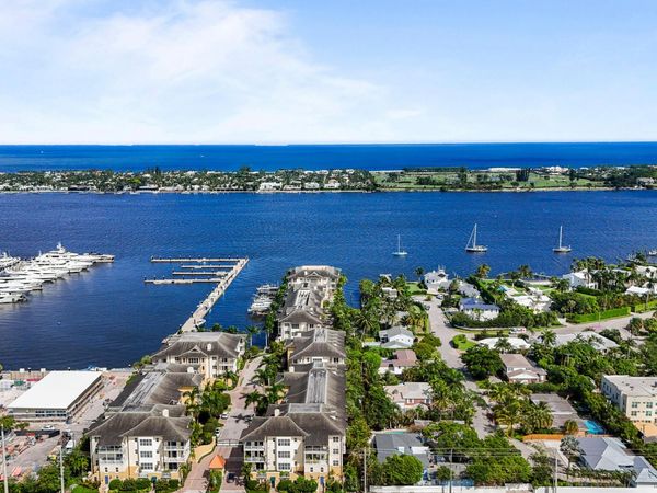 3940 N Flagler Drive, Unit 203, West Palm Beach, FL 33407